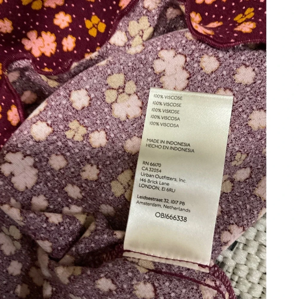 Free People Floral Mini Skirt Plum/Prune Print A-Line Skater Size 6